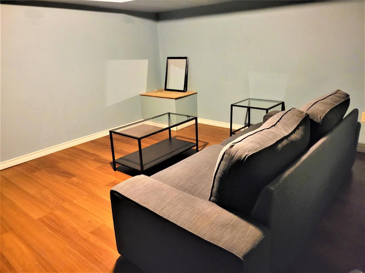 Cozy 4 Bedroom Townhouse - Peaceful Feel Of Home Winnipeg Kültér fotó